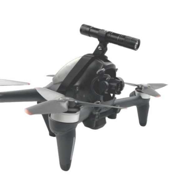 LED světlo na DJI FPV závodní dron 1DJ0227