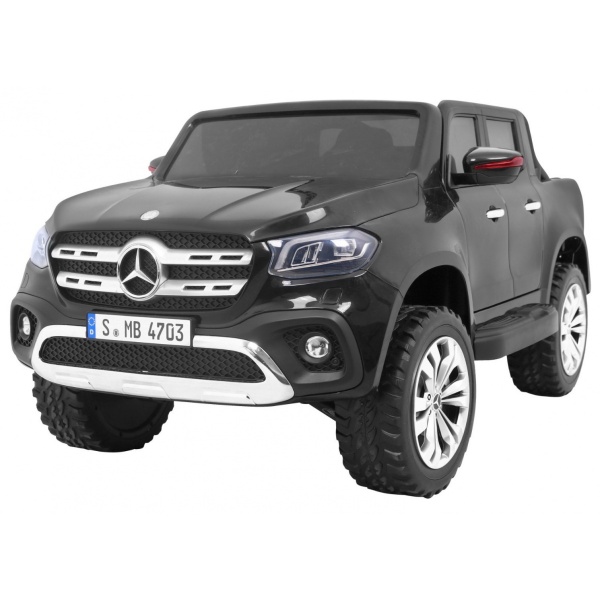  Elektrické autíčko Mercedes-Benz X-Class MP4 4x4 černé