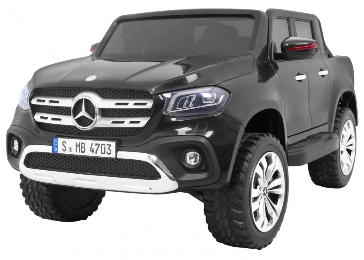 Elektrické autíčko Mercedes-Benz X-Class MP4 4x4 černé