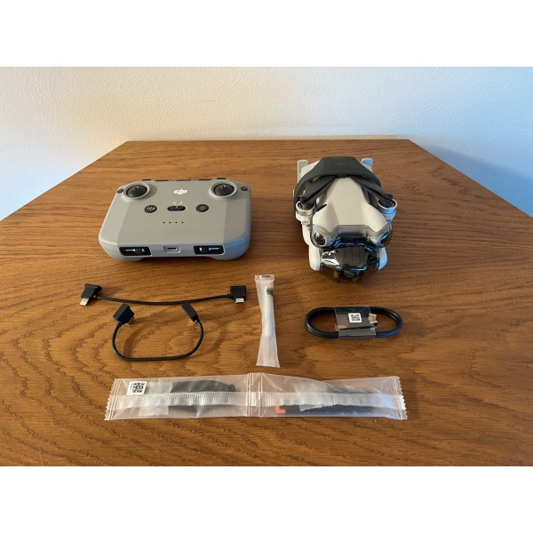 ROZBALENO – Dron DJI Mini 4 Pro + RC-N3