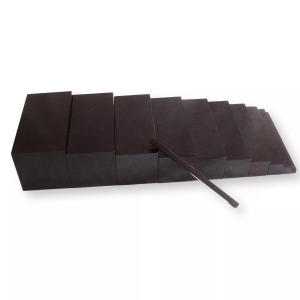 Moyo Montessori Moyo Montessori Hnědé schody z bukového dřeva