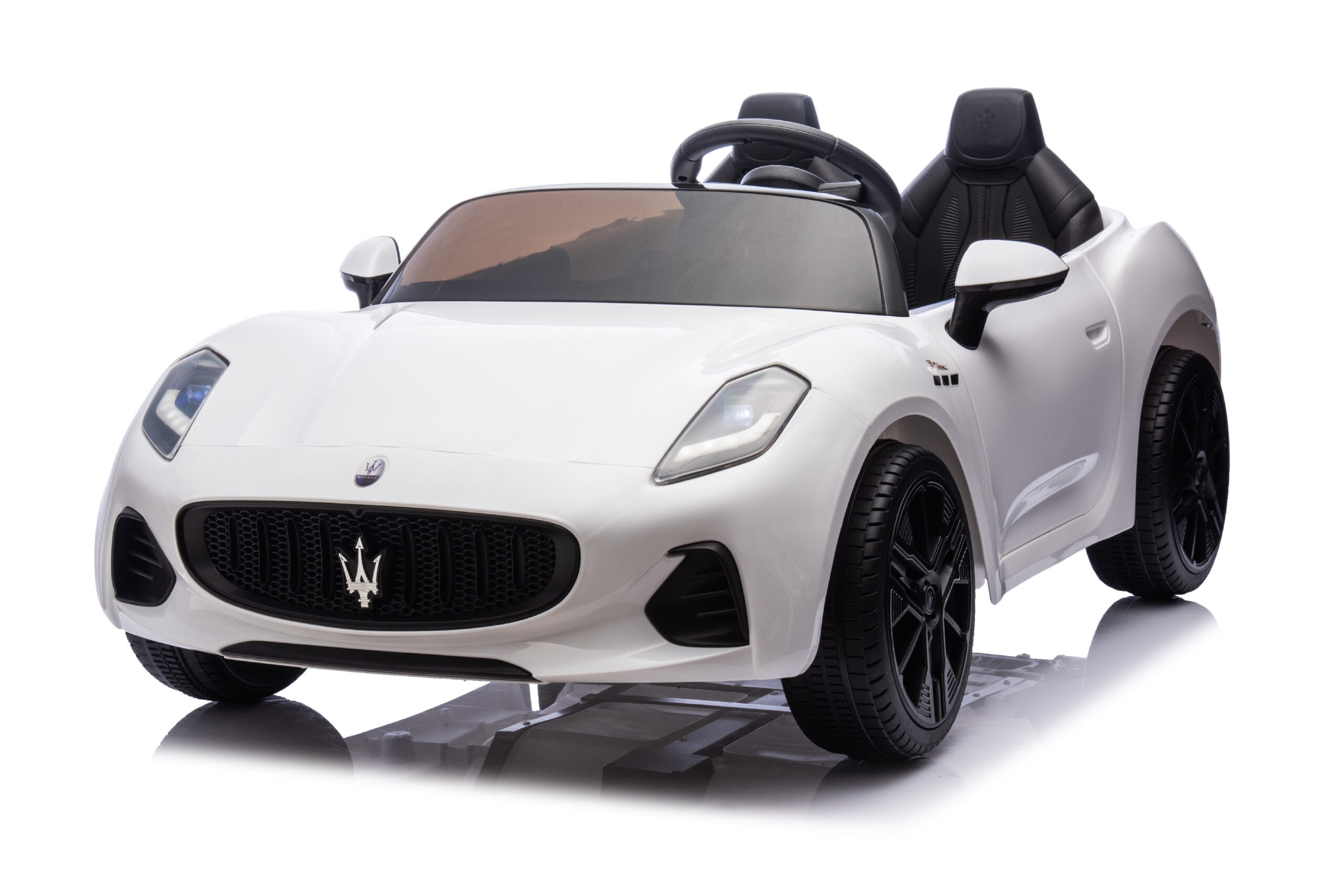 Elektrické autíčko Maserati GranTurismo Folgore 24V | 800W | 60 kg bílé