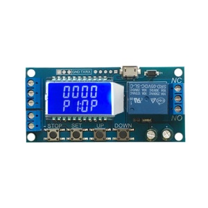 Modul relé s nastavitelným časovačem odpojení, připojení a LCD displejem