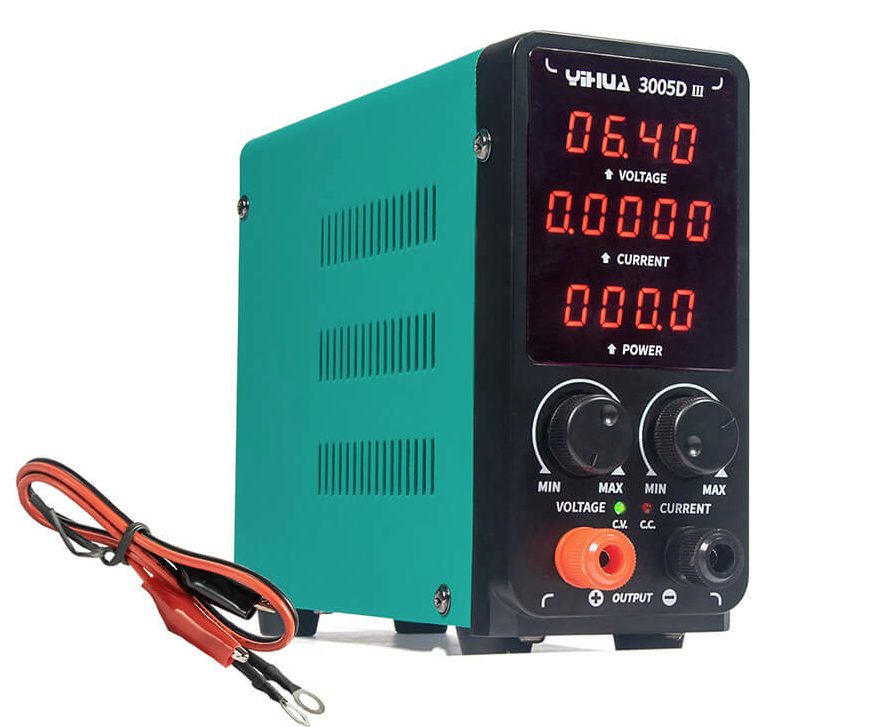 Jednoduchý laboratorní zdroj YIHUA 3005D-III 30V 5A 150W