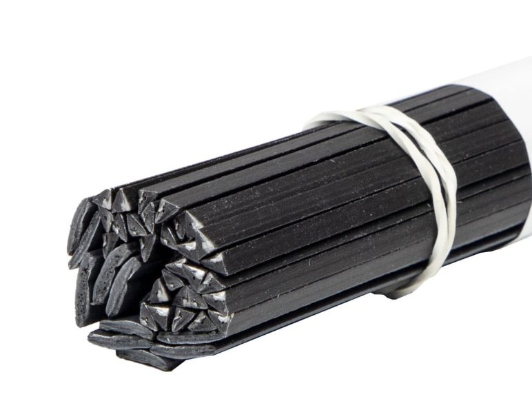 Pojivová elektroda pro plasty PA-U