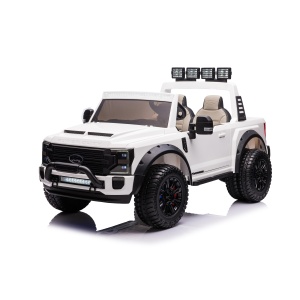 Elektrické autíčko Ford Super Duty 4x4 bílé